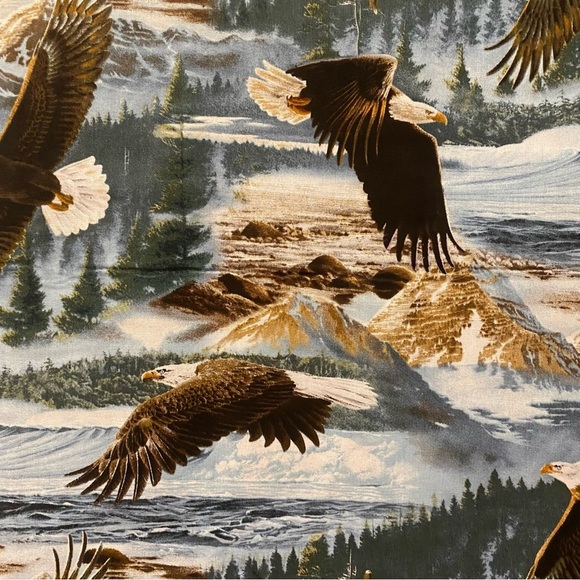 David Textiles 44" Cotton Soaring Along the Shores Fabric 2.75 Yards Bald Eagles - Picture 4 of 5